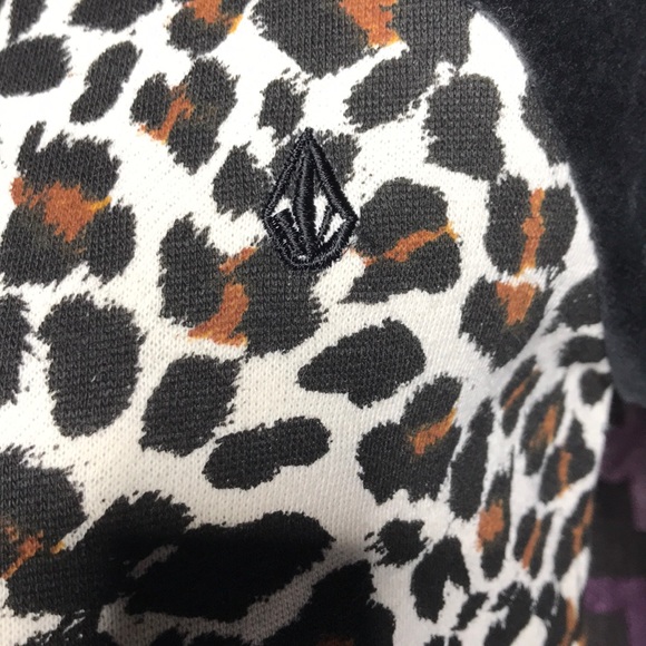 Volcom Sweater - Picture 3 of 5